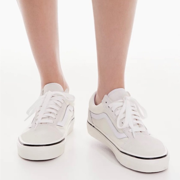 NIB Vans - Picture 6 of 12